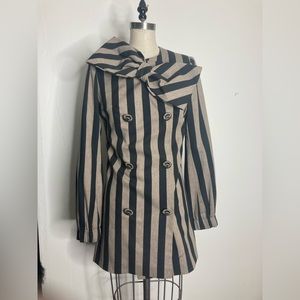 Vtg striped coat w giant bow